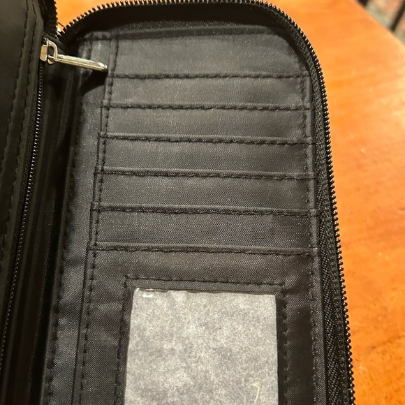 NWT Disney Mickey & Minnie Mouse Heart / Love Zip Around Wallet - Picture 6 of 10